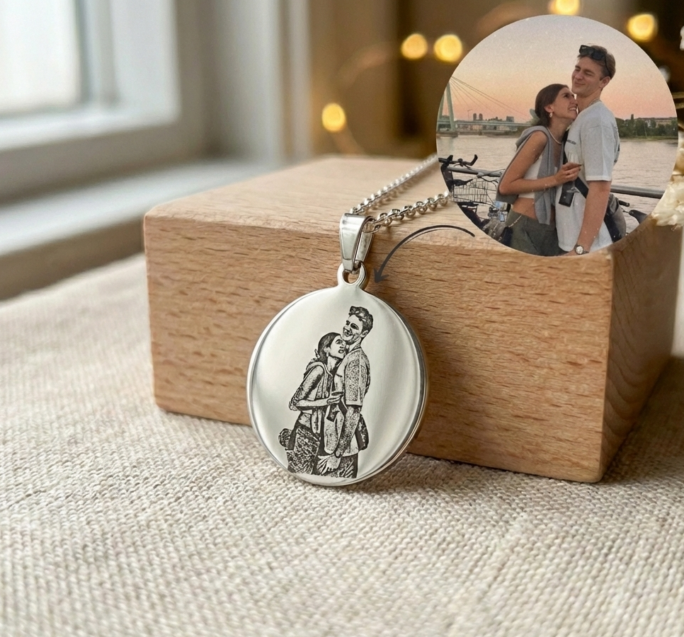 Gift for Mum – 7 Personalised Engraved Jewellery Ideas